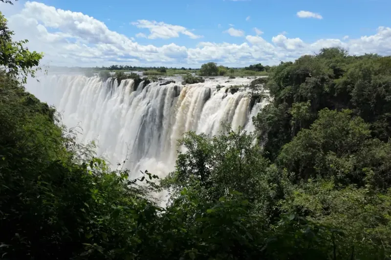 Victoria Falls at high water, Zambia side